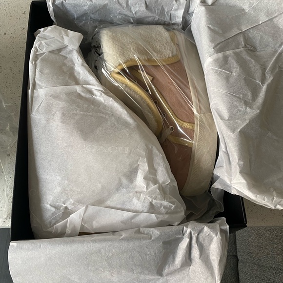 🛎️ Clearance Coach Citysole Foldover High Top Platform Sneaker 6 - Picture 9 of 14